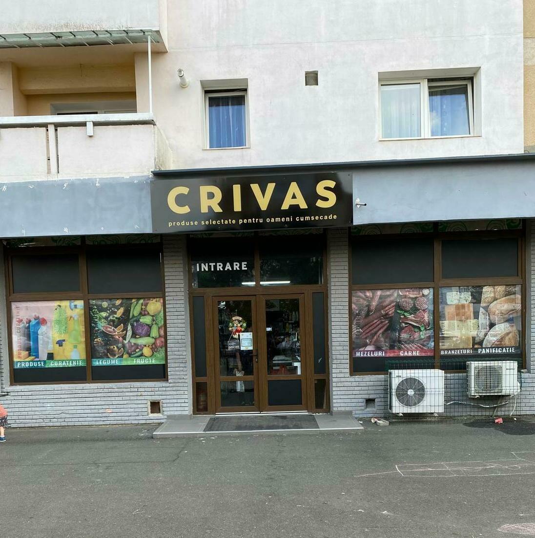 Folie sablată personalizată pentru birouri Marquardt Decorare cu folie sablată personalizată în birourile companiei Marquardt, adăugând un touch elegant și profesional în interiorul lor.