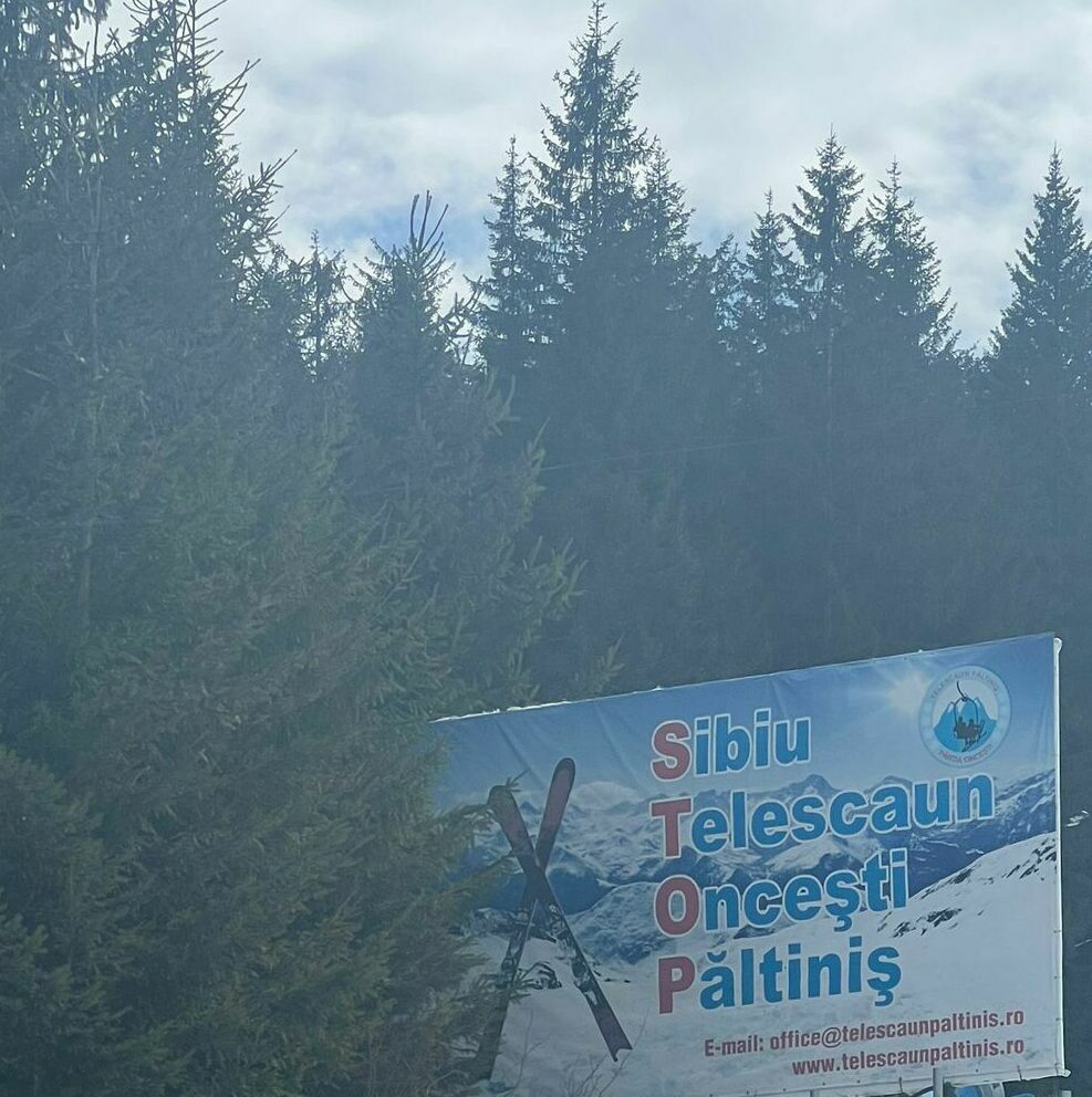 Panouri stradale în Păltiniș, Sibiu - Realizare, printare și montaj profesionist Realizare, printare și montaj profesional al panourilor stradale în Păltiniș, Sibiu, pentru o vizibilitate maximă și impact vizual.